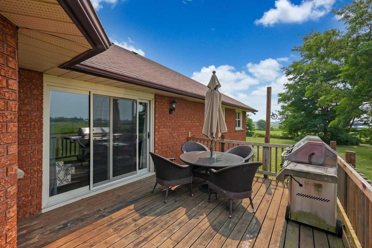 Bowmanville Event Place Εξωτερικό φωτογραφία