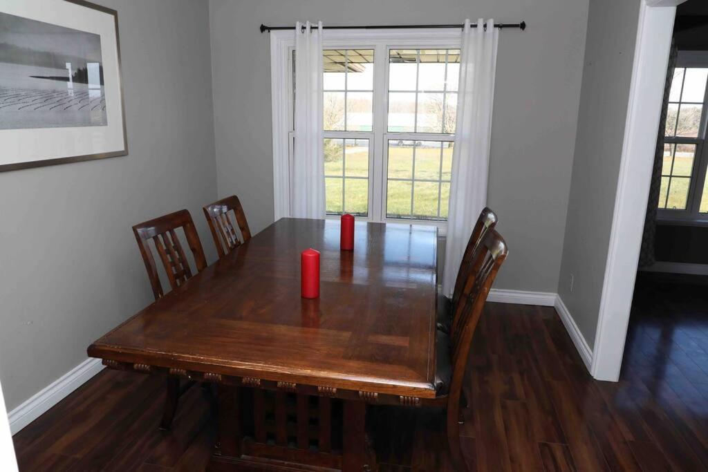 Bowmanville Event Place Εξωτερικό φωτογραφία
