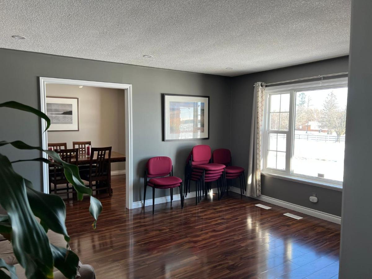 Bowmanville Event Place Εξωτερικό φωτογραφία