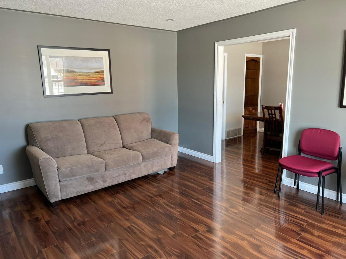 Bowmanville Event Place Εξωτερικό φωτογραφία