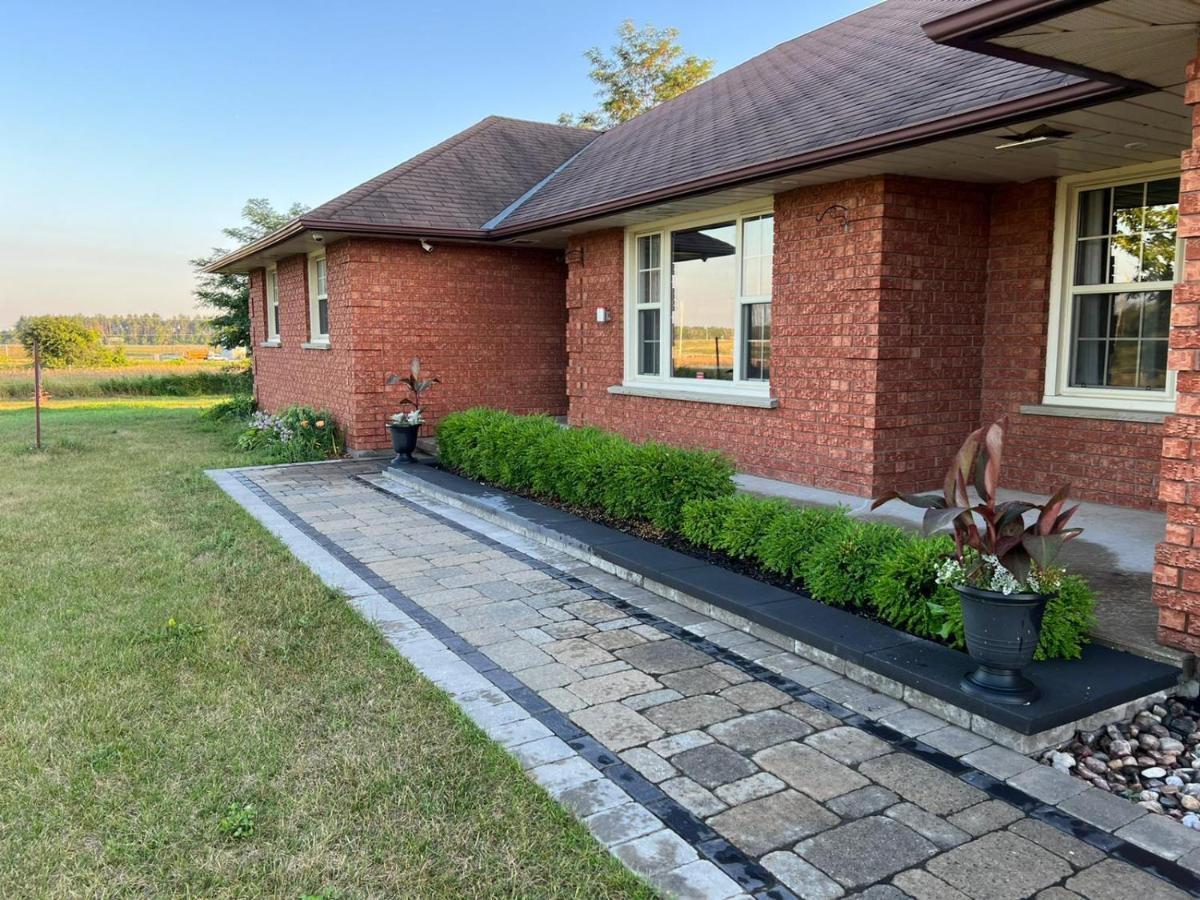Bowmanville Event Place Εξωτερικό φωτογραφία