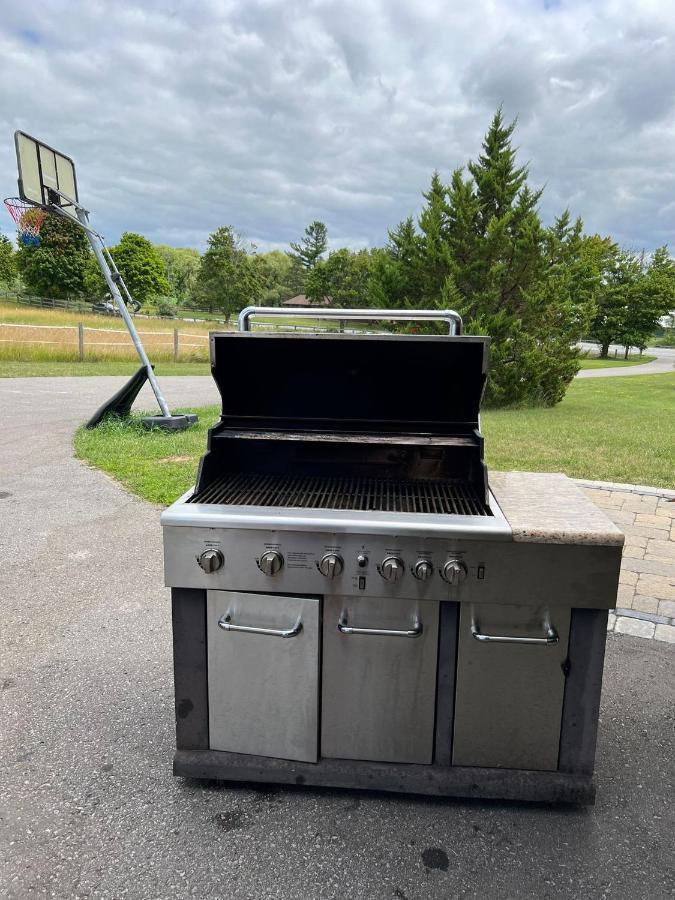 Bowmanville Event Place Εξωτερικό φωτογραφία